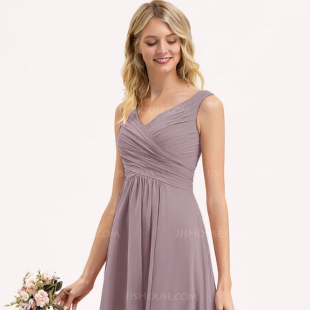 Brand NEW bridesmaid dress or formal gown